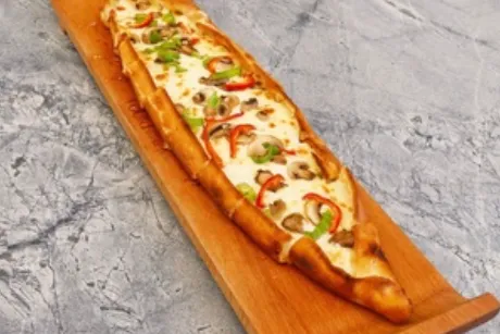 Kaşarlı Sebzeli Pide - Taşfırın Eyvan Tuzla